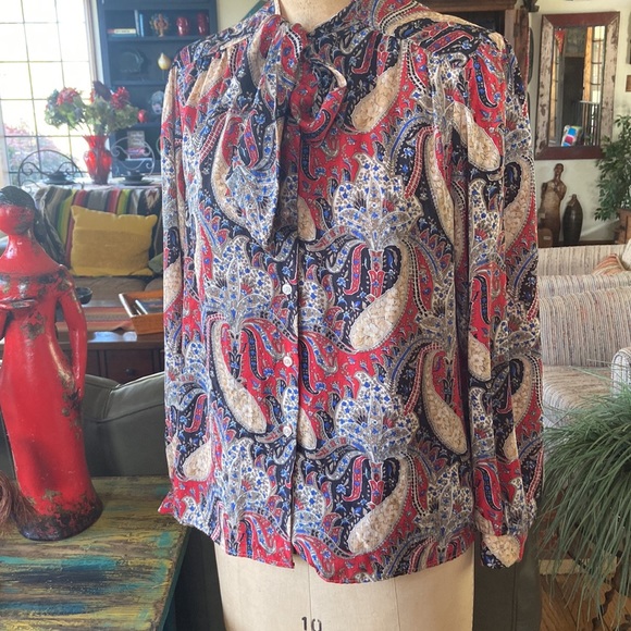 Beautiful Vintage Pussybow Statement Blouse - Picture 5 of 7